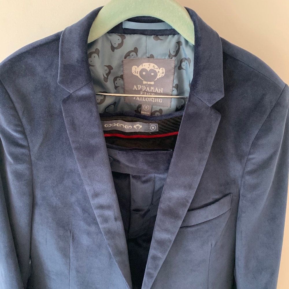 APPAMAN BLUE VELVET MOD SUIT SIZE 8